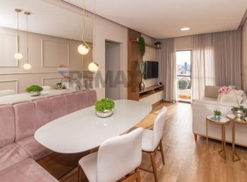 Apartamento · 72m² · 2 Quartos · 1 Vaga · Apartamento 72m² com Dormitórios em Interlagos - Com Planejados e Reformado