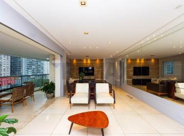 Apartamento · 129m² · 2 Quartos · 3 Vagas · Apartamento de 129m² na Chácara Santo Antônio | 2 Dormitórios, Suíte Master com Closet, Varanda Gour