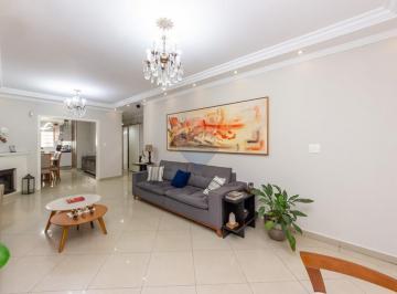 Casa · 133m² · 3 Quartos · 4 Vagas · Casa reformada no Jardim Dom Bosco: 3 Suítes, 4 Vagas e Quintal com Teto Retrátil – Conforto e Versa