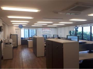 Comercial · 250m² · 6 Vagas · Locação de Sala, Escritório, Conjunto comercial Mobiliado 180m2 , com 6 vagas, R$ 10.000 - Vila Cruz