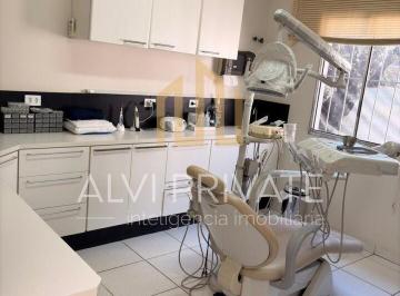 Comercial · 253m² · 1 Quarto · 6 Vagas · Casa Comercial para Venda na Vila Romana | 253 m² | 1 Dormitório | 1 Banheiro | 6 Vagas