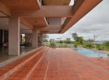 Casa · 613m² · 5 Quartos · SHIS QI 26 - Um ícone da arquitetura brasiliense, com vista para a Ponte JK e o Lago Paranoá