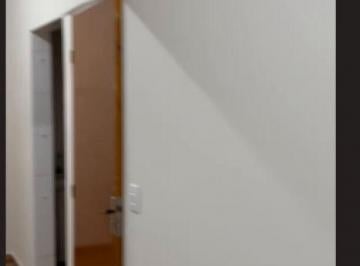 Casa · 34m² · 1 Quarto · ALUGO CASA ASSOBRADADA