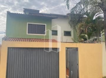 Casa · 204m² · 4 Quartos · 4 Vagas · Sobrado 4 Dormitórios, 2 Suítes, 4 Vagas e com 204M² - Jardim Atlântico