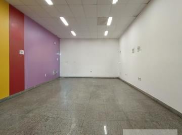 Comercial · 120m² · 10 Vagas · Alugue Salão Comercial em Vila Ipiranga  -  Mogi das Cruzes