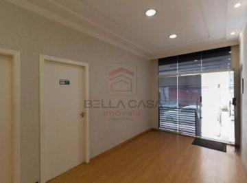 Comercial · 200m² · 3 Vagas · Sobrado Comercial para Alugar na Mooca - 200m2- 7 salas - 3 vagas de garagem