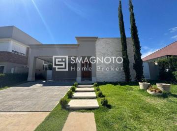 Casa · 247m² · 3 Quartos · 2 Vagas · Casa à Venda em Piracicaba, 247 m² por R$ 3.660.000 - Alphaville - Piracicaba/SP