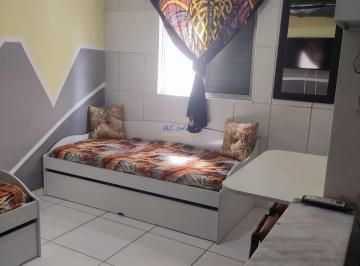 Apartamento · 18m² · 1 Quarto · Kitnet em 1° andar de escada na Ocian! - Cód: ACT3784