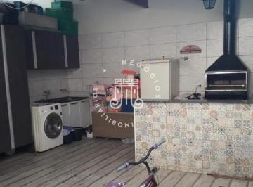 Casa · 126m² · 3 Quartos · 2 Vagas · CASA SOBRADO À VENDA COM 03 DORMITÓRIOS (O1 SUÍTE), LOCALIZADO NO CONDOMÍNIO VINTAGE CLUB