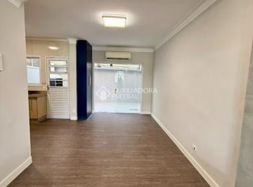 Casa · 124m² · 3 Quartos · 2 Vagas · Sobrado à venda em condomínio fechado, 124 m² de área privativa no bairro Vila Homero Thon - Santo A