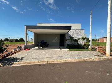 Casa · 144m² · 3 Quartos · 2 Vagas · Casa à venda no Condomínio Madalena II em Araçatuba com 3 dormitórios e suíte co