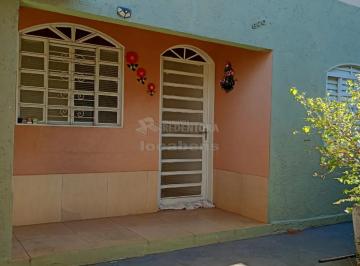 Casa · 225m² · 2 Quartos · 2 Vagas · Casa à Venda No bairro Vila Toninho