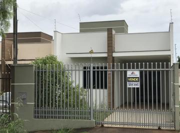 Casa · 150m² · 3 Quartos · 2 Vagas · Casa/Sobrado Casa em Maringa
