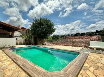fdf9fd97b396923388a51d71afdb680bc745fac1 · Casa para locação anual no Cond. Parque Fernão Dias por R$4.000/MÊS