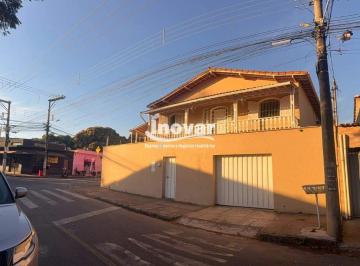 Casa · 398m² · 5 Quartos · 4 Vagas · Casa com 5 Quartos à Venda no Jardim Alvorada – 398m² | Excelente para Moradia ou Uso Comercial