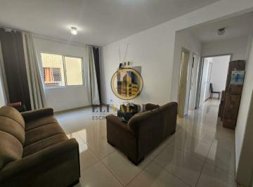 Apartamento · 72m² · Apartamento grande colorado