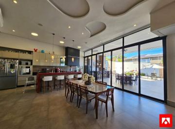 Casa · 262m² · 3 Quartos · 3 Vagas · Casa com 3 quartos, 1 suíte e 3 vagas à venda no Residencial Dona Margarida em Santa Bárbara d'Oeste