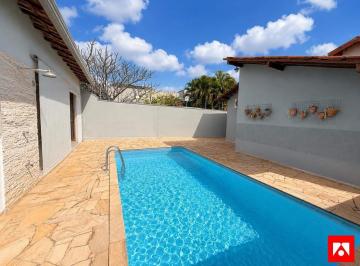 Casa · 233m² · 3 Quartos · 4 Vagas · Casa com 3 quartos, 1 suíte e 4 vagas à venda na Vila Mac Knight em Santa Bárbara D'Oeste