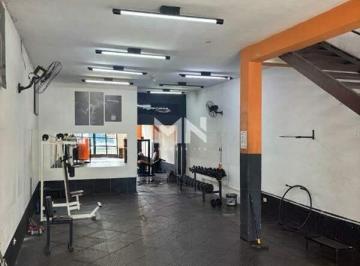 Casa · 196m² · Barracão Comercial á Venda no Bairro Vila Ianni em Itu/SP.