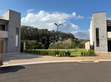 Casa · 82m² · 2 Quartos · 2 Vagas · Casa para alugar com 2 suítes sendo 1 com varanda - Residencial Vila Gaia- Louveira/SP