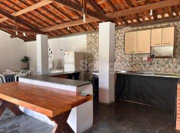 Rural · 2500m² · 4 Quartos · 6 Vagas · Chácara para alugar com 2.500 m2 de área total na cidade de Vinhedo/SP