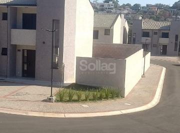 Casa · 82m² · 2 Quartos · 2 Vagas · Casa para alugar com 2 suítes sendo 1 com varanda - Residencial Vila Gaia