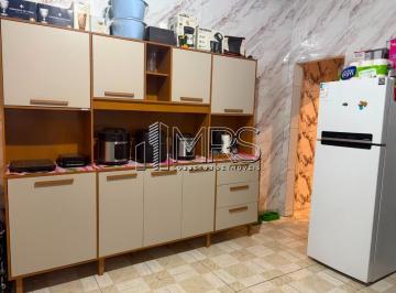 Casa · 208m² · 2 Quartos · 1 Vaga · Espaçosa Casa Sobreposta à Venda em Ribeirópolis com 2 Quartos
