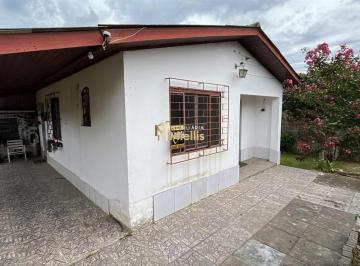 Casa · 52m² · 2 Quartos · 2 Vagas · Casa a venda, bairro Jardim Krahe em Viamão.