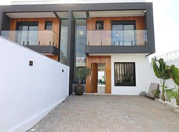 Casa · 132m² · 3 Quartos · 2 Vagas · Casa à venda - em São Sebastião