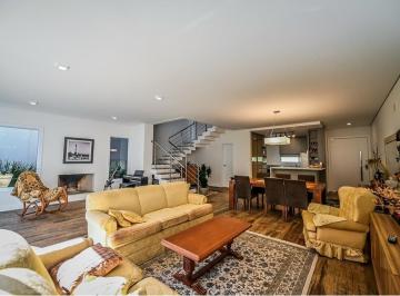 Casa · 438m² · 3 Quartos · 2 Vagas · Casa à venda - em Pedra Redonda