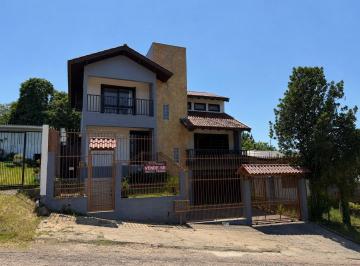 Casa · 302m² · 4 Quartos · 3 Vagas · Casa com Piscina à Venda no Bairro Cecília Viamão