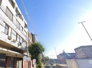 Apartamento · 60m² · 2 Quartos · Apartamento de 2 dormitórios no bairro São João.