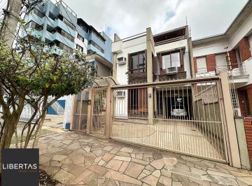 Casa · 309m² · 4 Quartos · 3 Vagas · Casa com 4 dormitórios e 309m² à venda em Floresta, Porto Alegre.