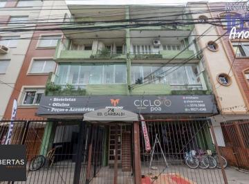 Apartamento · 82m² · 2 Quartos · 2 dormitórios junto à Redenção