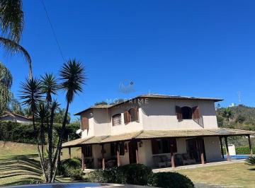 Casa · 350m² · 5 Quartos · 2 Vagas · Casa linda no Condomínio Solar das Palmeiras