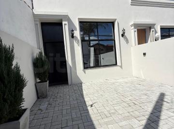 Casa · 90m² · 3 Quartos · 2 Vagas · Casa Geminada em Jardim São Carlos, Sorocaba/SP