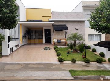 Casa · 110m² · 3 Quartos · 2 Vagas · Cond. Terras São Francisco - Casa Frente Área Verde. Porteira Fechada, Mobiliada no Condomínio no Re