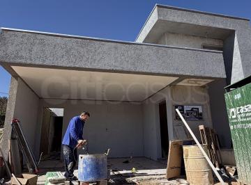Casa · 138m² · 3 Quartos · 2 Vagas · Cond. Helena Maria - Casa em Condomínio Helena Maria