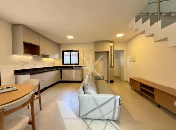 Casa · 156m² · 3 Quartos · 2 Vagas · Sobrado semi-mobiliado em condomínio fechado no Bom Retiro | 156 m² | 1 suíte + 2 dormitórios | Terr