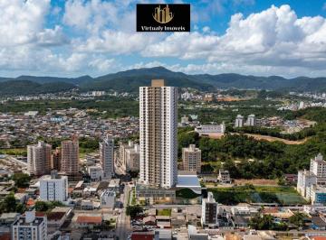 Apartamento · 41m² · 1 Quarto · 1 Vaga · Apartamento de 01 dormitório no Edifício Solara em Camboriú