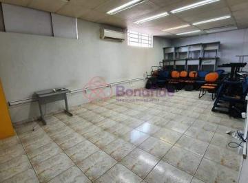 Comercial · 290m² · SALÃO COMERCIAL Salão comercial para LOCAÇÃO localizado no Centro em Jundiaí/SP.