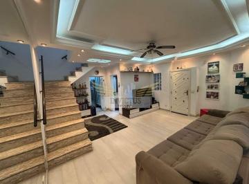 Casa · 200m² · 3 Quartos · 3 Vagas · Sobrado com 3 Dormitórios à Venda, 200m² - Parque Jaçatuba, Santo André/SP.