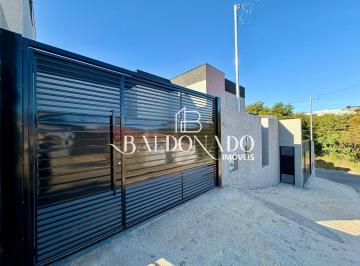 Casa · 129m² · 2 Quartos · 2 Vagas · Casa em Extrema MG a venda 2 Dormitórios com Suíte e Acabamento Fino