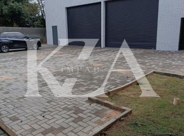 Comercial · 280m² · 8 Vagas · Galpão / Depósito / Armazém para alugar em Medeiros de 280.00m² com 8 Garagens