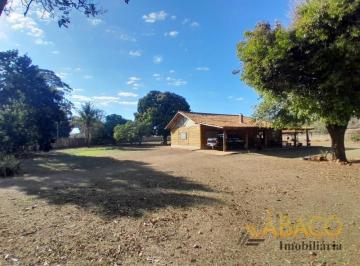 Terreno · 300m² · 3 Quartos · 4 Vagas · Chácara para venda em Tibaia De Sao Fernando I de 300.00m² com 3 Quartos, 1 Suite e 4 Garagens