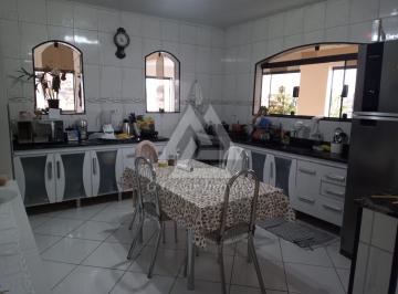 Casa · 220m² · 6 Quartos · 4 Vagas · Casa para venda em Jardim Mauá de 220.00m² com 6 Quartos, 2 Suites e 4 Garagens