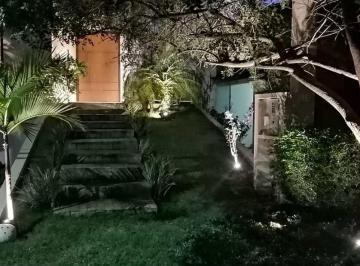 Casa · 259m² · 4 Quartos · 2 Vagas · Casa de Condomínio para venda em New Ville de 259.00m² com 4 Quartos, 1 Suite e 2 Garagens