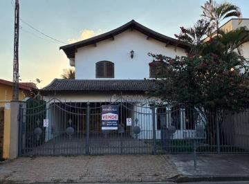 Casa · 239m² · 3 Quartos · 4 Vagas · Sobrado para venda em Jardim Europa de 239.00m² com 3 Quartos, 1 Suite e 4 Garagens