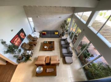 Casa · 622m² · 4 Quartos · 4 Vagas · Casa de Condomínio para venda em Condomínio Terras Di Siena de 622.00m² com 4 Quartos, 4 Suites e 4