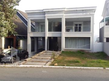 Casa · 695m² · 4 Quartos · 5 Vagas · Casa para alugar em Alphaville de 695.00m² com 4 Quartos, 4 Suites e 5 Garagens